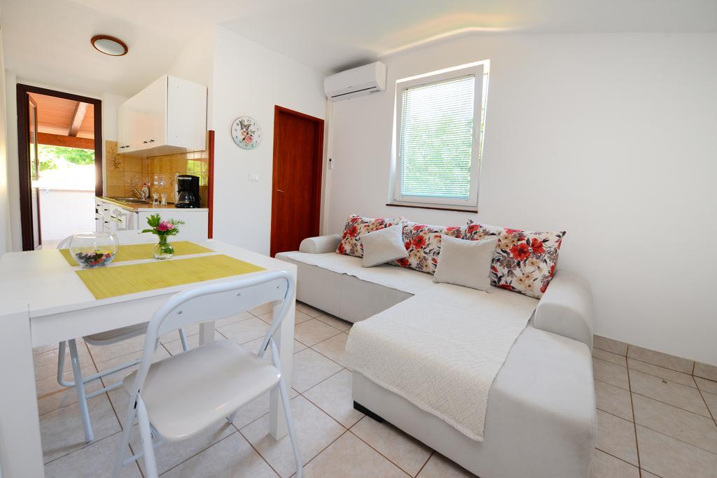 Apartments Tena Porec Luaran gambar
